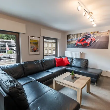 Cockpit 公寓式酒店 4*